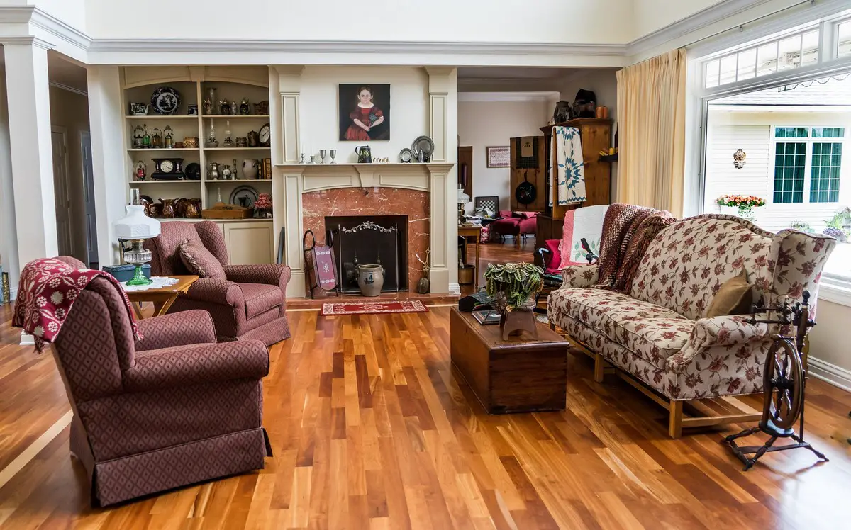 Flooring services in Los Angeles