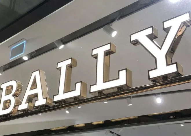 Ultimate Handbook, Storefront Signage Styles, for Modern Businesses